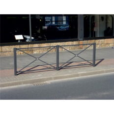 City fence#Posts and fence element