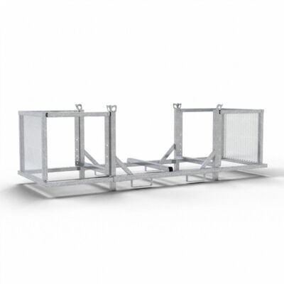 Stacking pallet with adjustable side elements