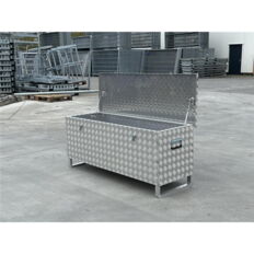 Aluminum transport box